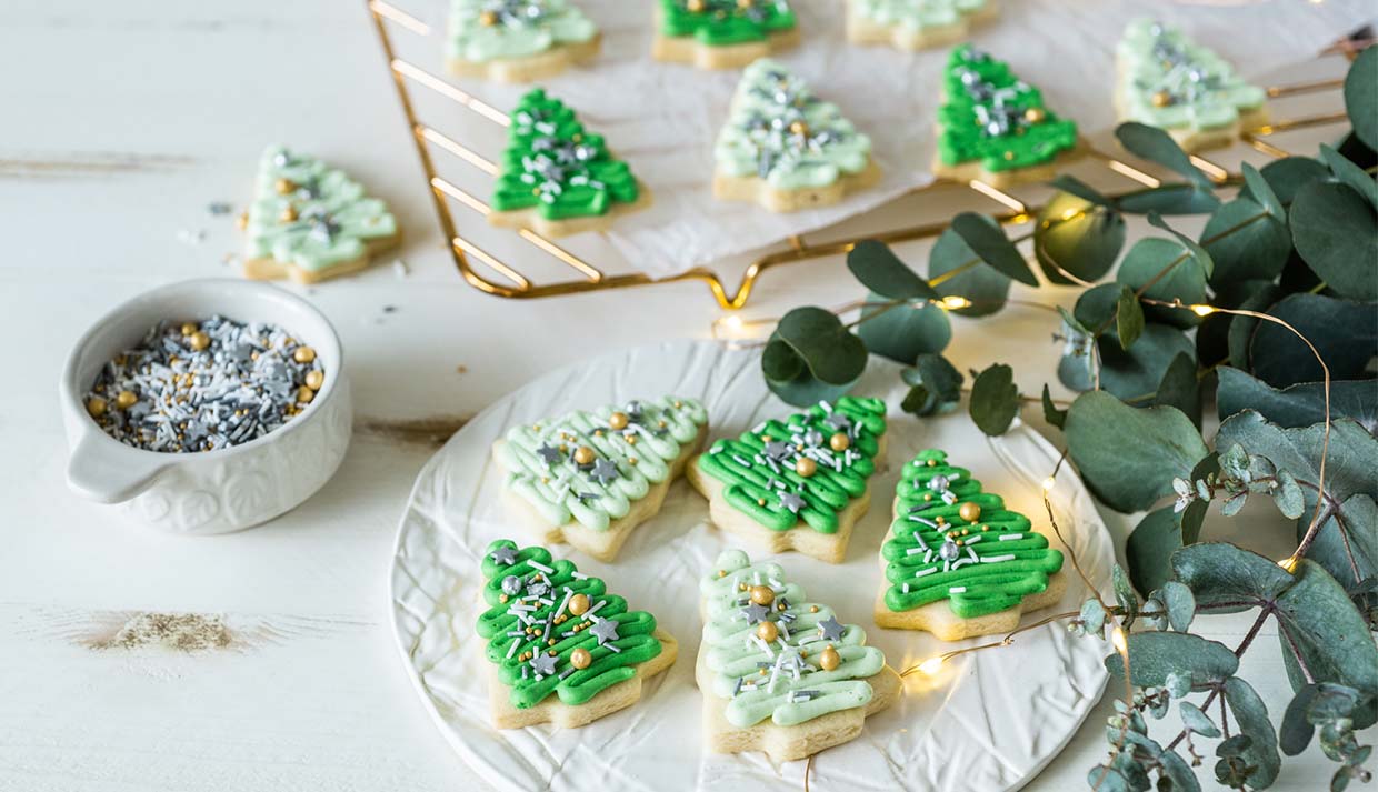 https://queen.com.au/wp-content/uploads/2019/10/Christmas-Tree-Sugar-Cookies-WEB.jpg