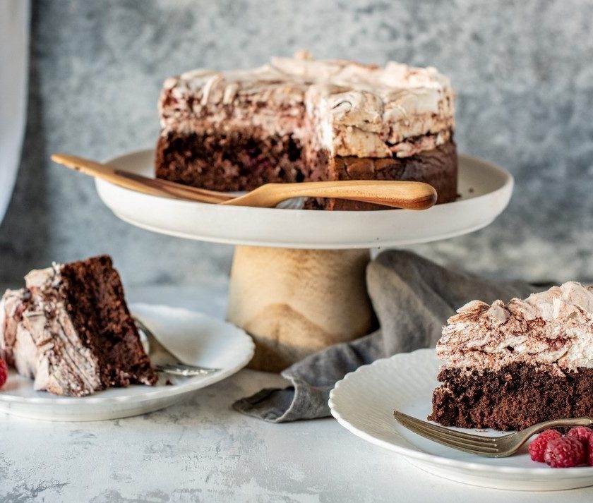 Chocolate Raspberry Meringue Brownie Cake