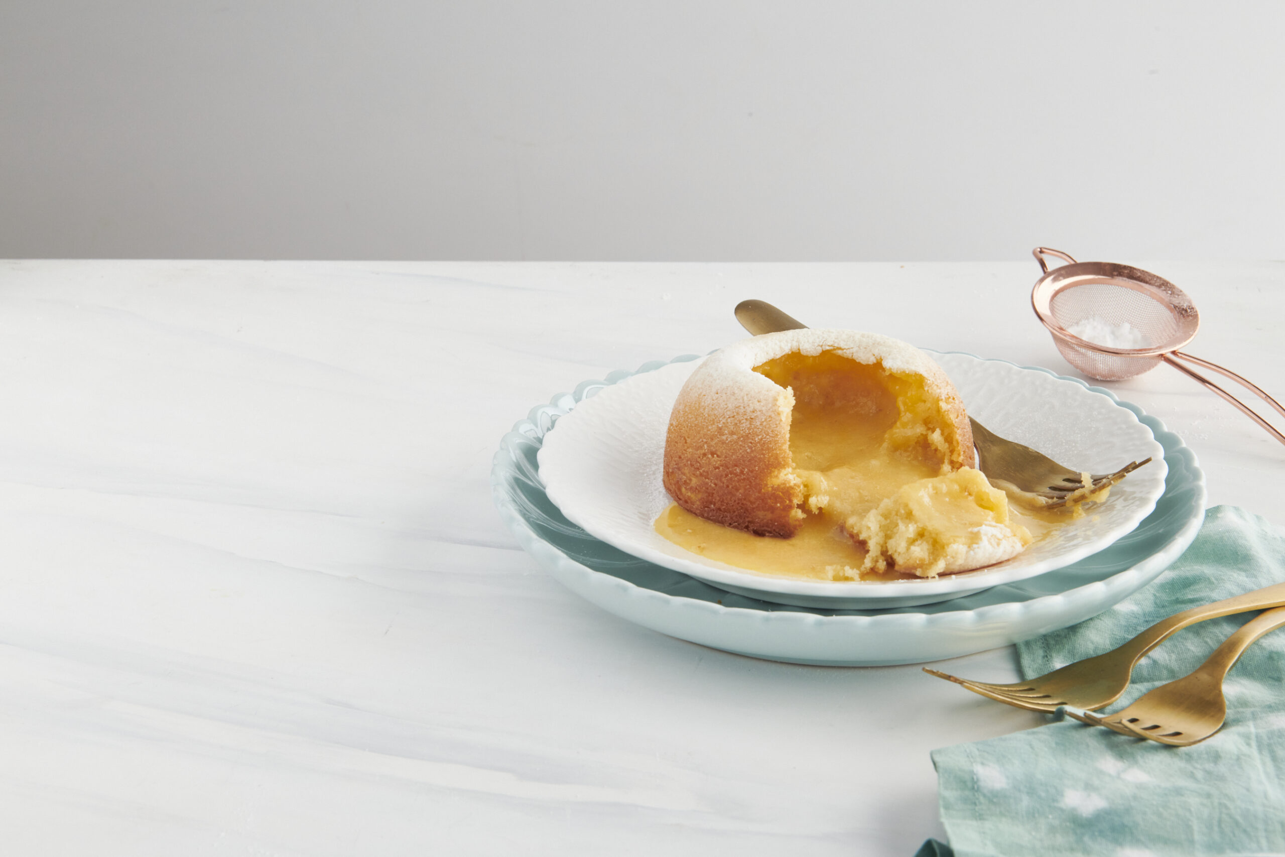 23_06_Queen_White Choc_Custard Lava Cake 28 Queen Fine Foods