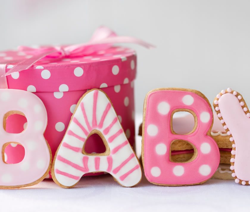 10 Baby Shower Cakes that are Totally Worth the Effort