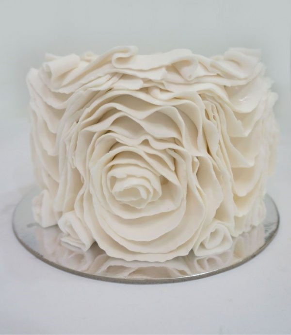 Tutorial: Vintage Ruffle Cake - Queen Fine Foods